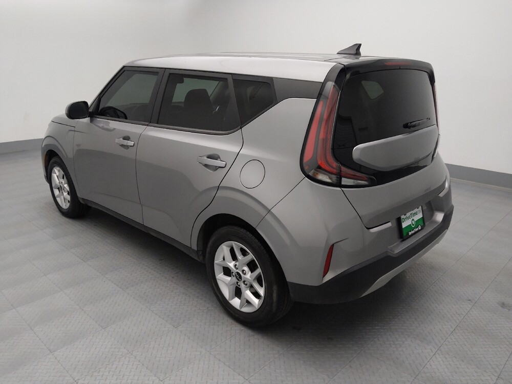2023 Kia Soul in St. Louis, MO 63136 - 18113940 5