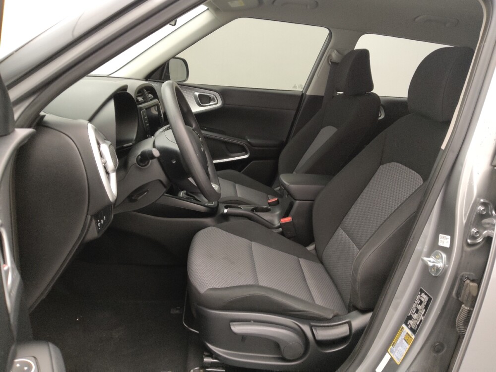 2023 Kia Soul in St. Louis, MO 63136 - 18113940 17