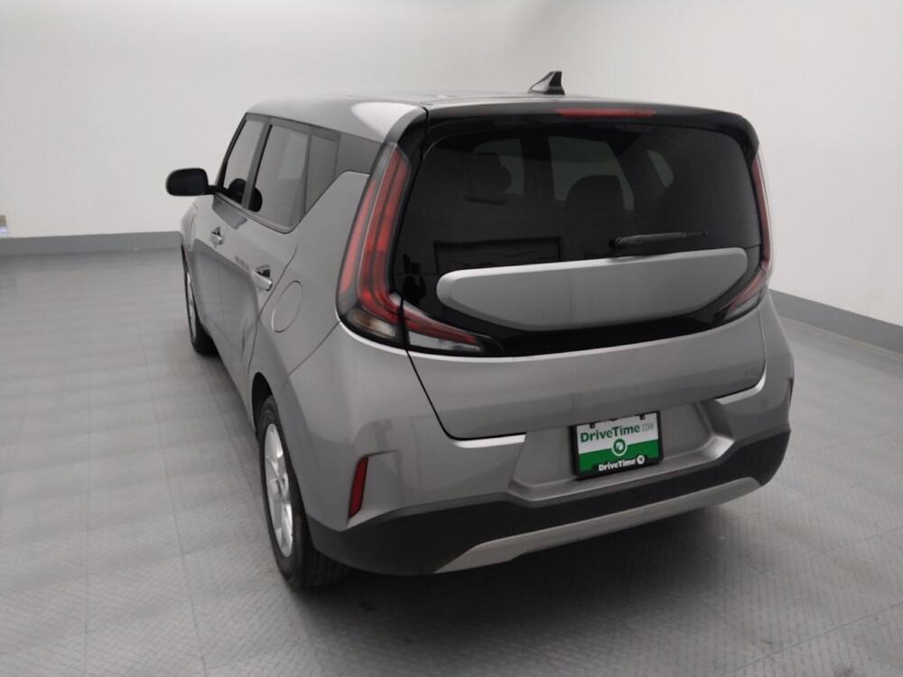 2023 Kia Soul in St. Louis, MO 63136 - 18113940 6