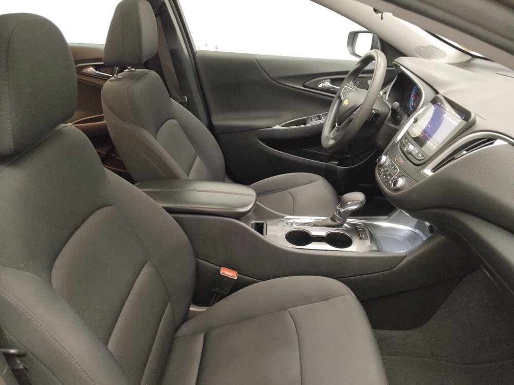 2023 Chevrolet Malibu in Midlothian, IL 60445 - 18113941 21