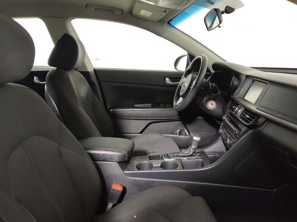 2018 Kia Optima in Midlothian, IL 60445 - 18113945 21