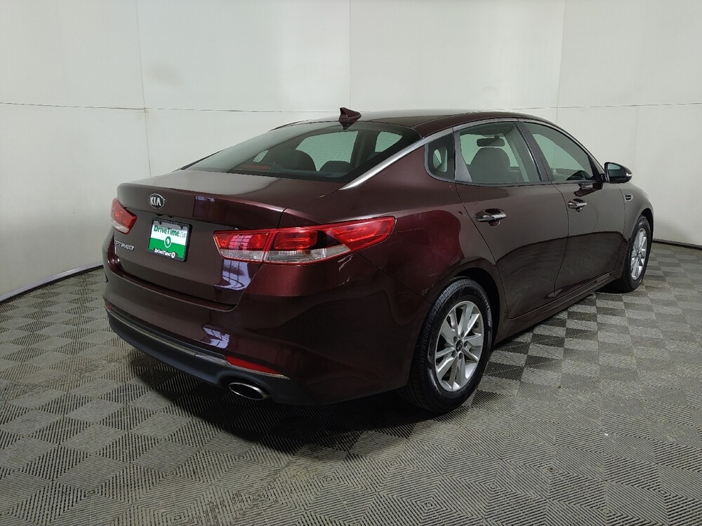 2018 Kia Optima in Midlothian, IL 60445 - 18113945 9