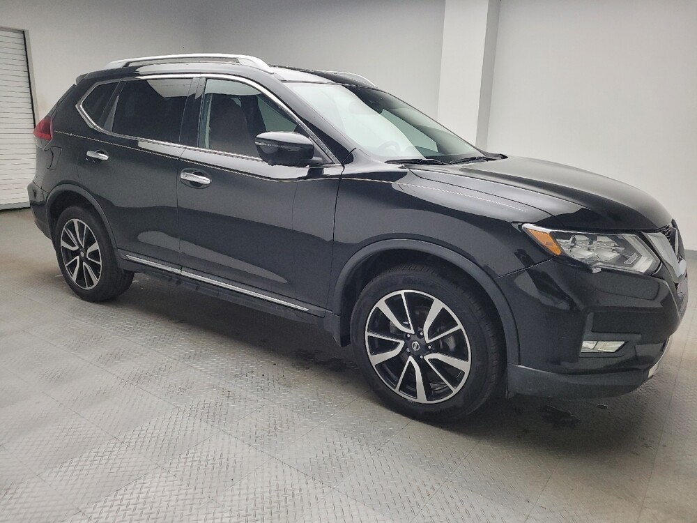 2019 Nissan Rogue in Eastpointe, MI 48021 - 18113949 11