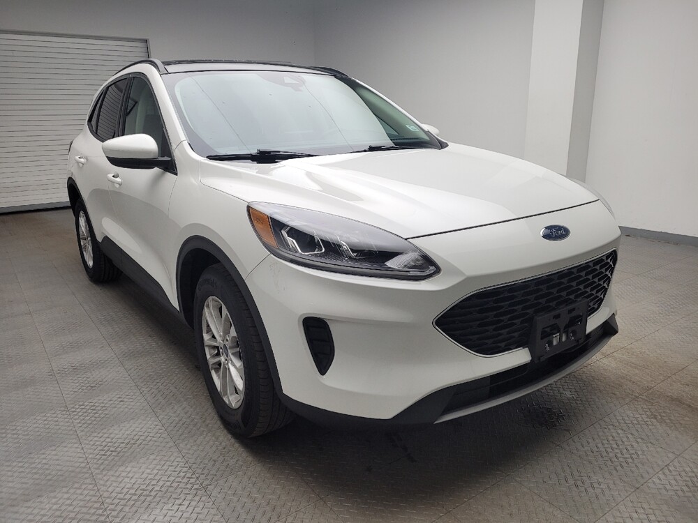 2020 Ford Escape in Taylor, MI 48180 - 18113956 13