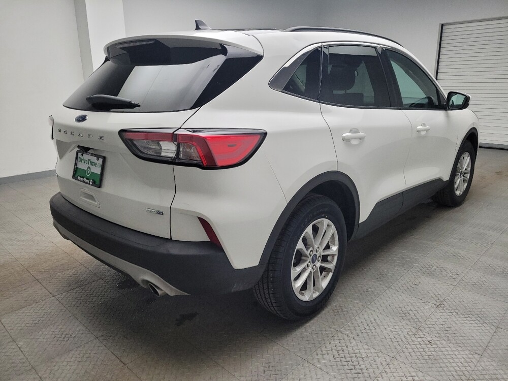 2020 Ford Escape in Taylor, MI 48180 - 18113956 9