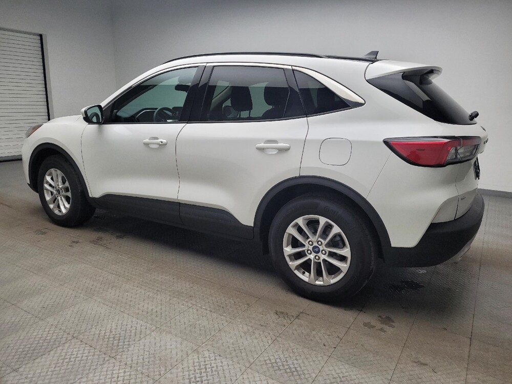 2020 Ford Escape in Taylor, MI 48180 - 18113956 3