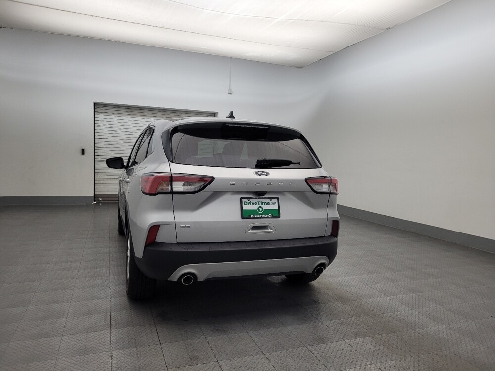 2020 Ford Escape in Glendale, AZ 85301 - 18113965 6