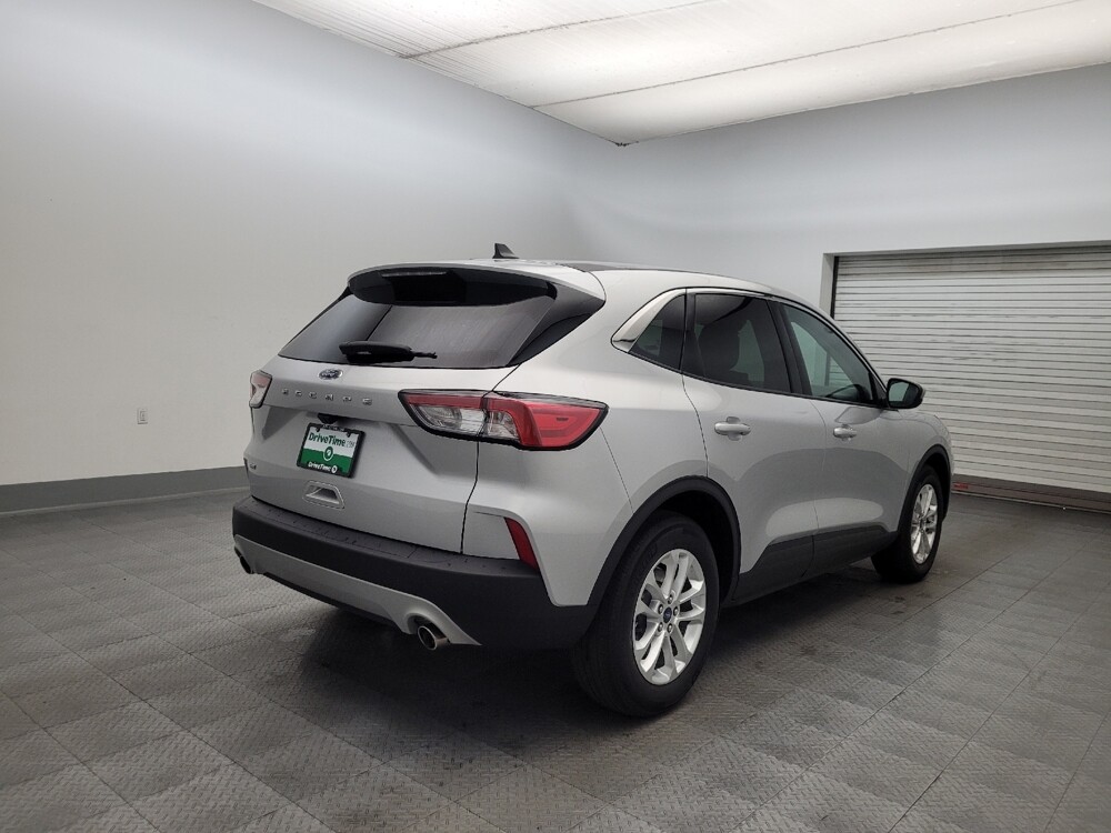 2020 Ford Escape in Glendale, AZ 85301 - 18113965 9