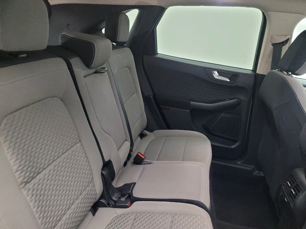 2020 Ford Escape in Glendale, AZ 85301 - 18113965 19