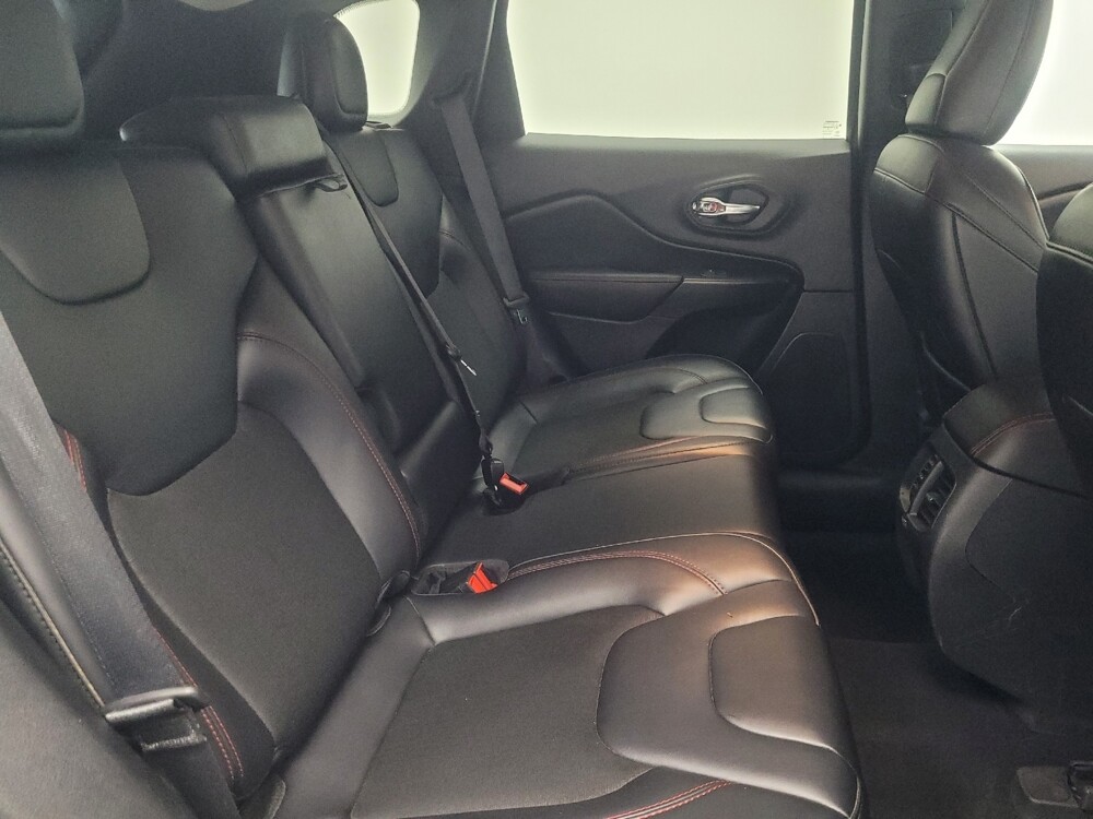 2020 Jeep Cherokee in Ft Wayne, IN 46805 - 18113966 19