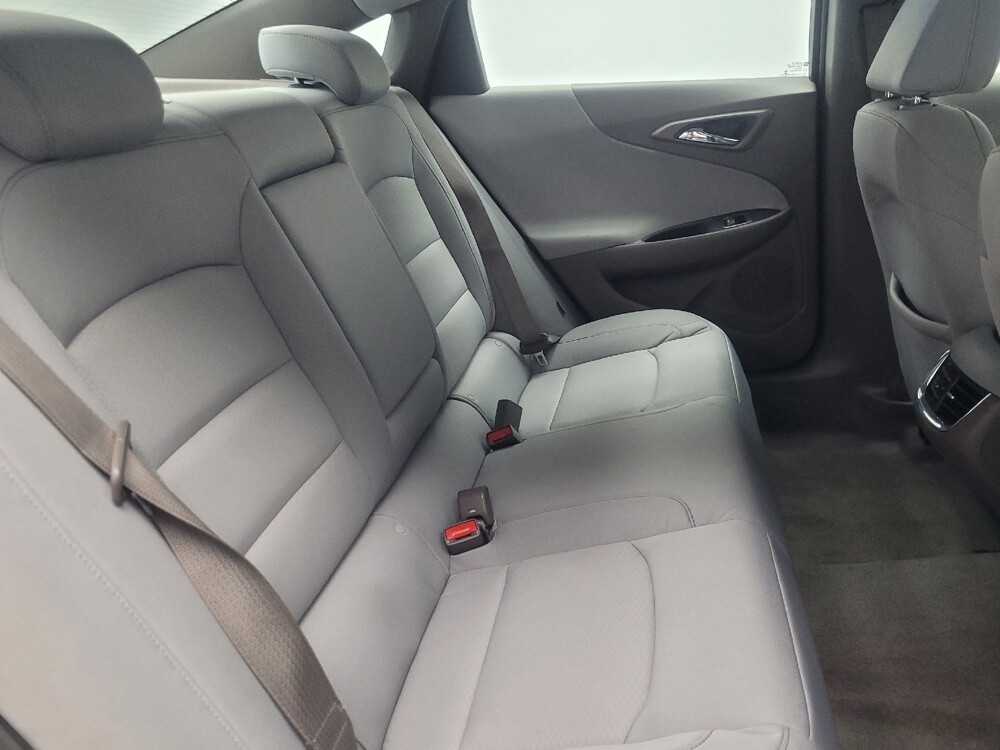 2020 Chevrolet Malibu in Highland, IN 46322 - 18113968 19