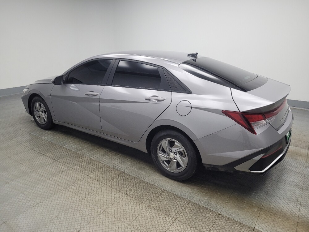 2025 Hyundai Elantra in Ft Wayne, IN 46805 - 18113969 3