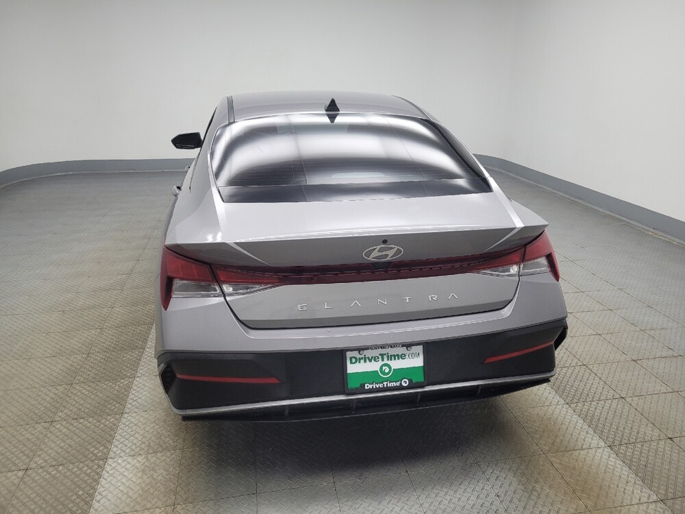 2025 Hyundai Elantra in Ft Wayne, IN 46805 - 18113969 6