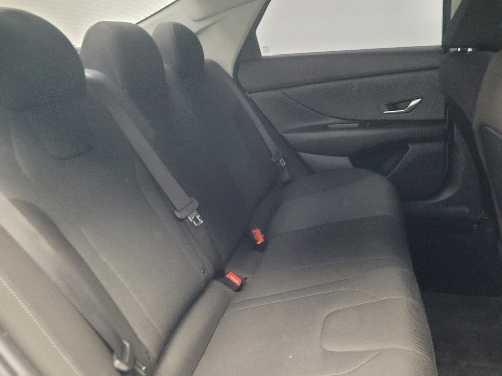 2025 Hyundai Elantra in Ft Wayne, IN 46805 - 18113969 19