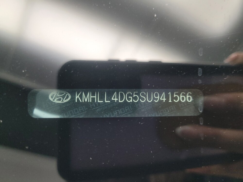 2025 Hyundai Elantra in Ft Wayne, IN 46805 - 18113969 33