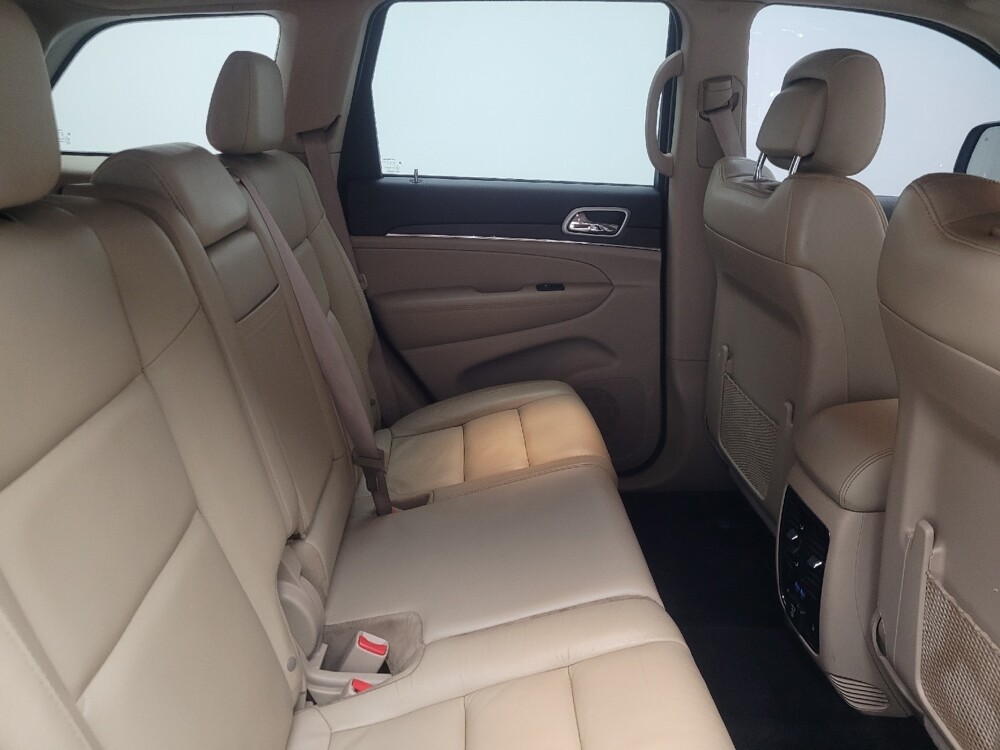 2018 Jeep Grand Cherokee in Indianapolis, IN 46219 - 18113970 19