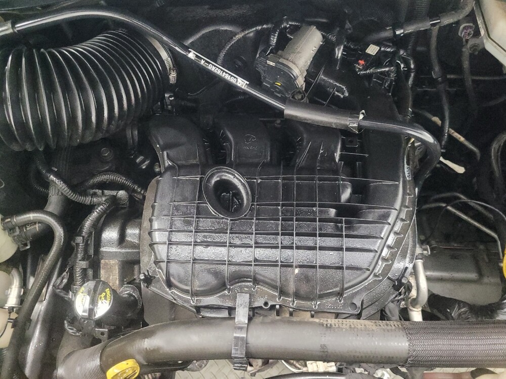 2019 Dodge Grand Caravan in Indianapolis, IN 46219 - 18113971 30