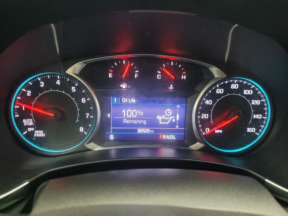 2022 Chevrolet Equinox in Indianapolis, IN 46222 - 18113972 23