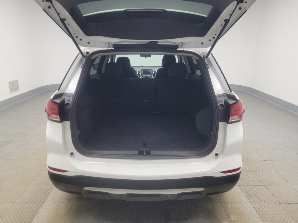 2022 Chevrolet Equinox in Indianapolis, IN 46222 - 18113972 29