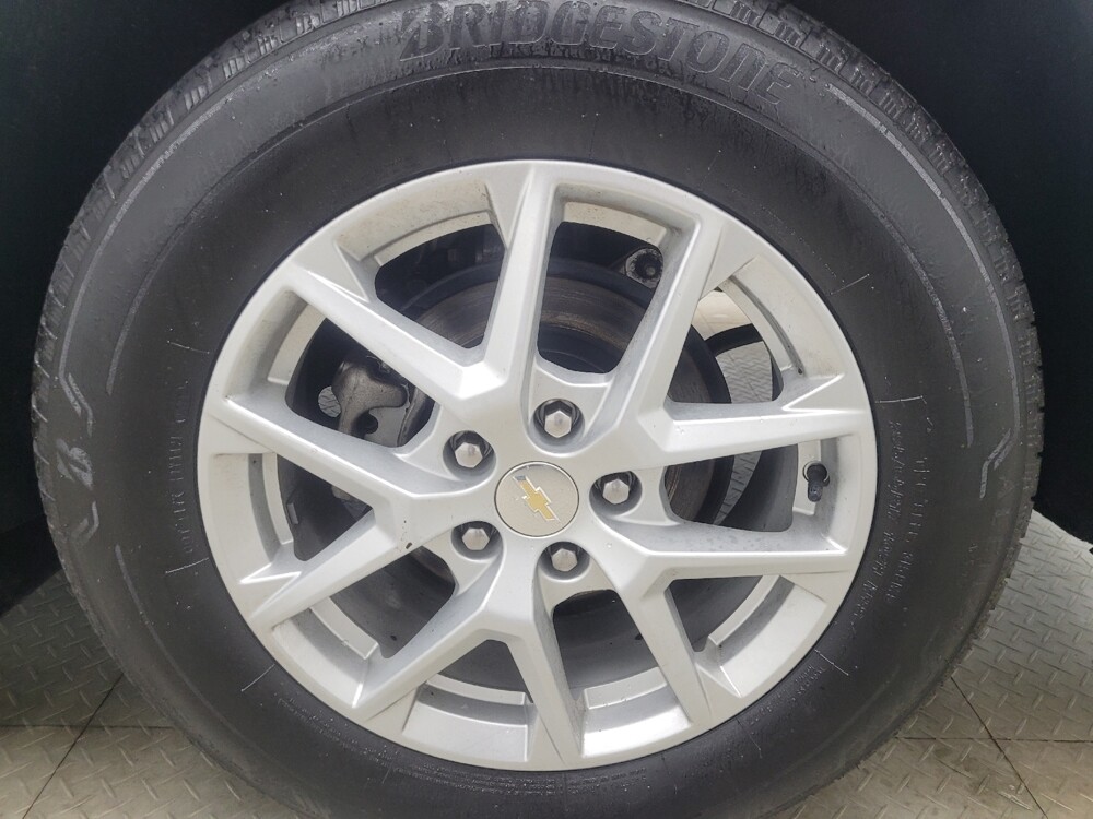 2022 Chevrolet Equinox in Indianapolis, IN 46222 - 18113972 31