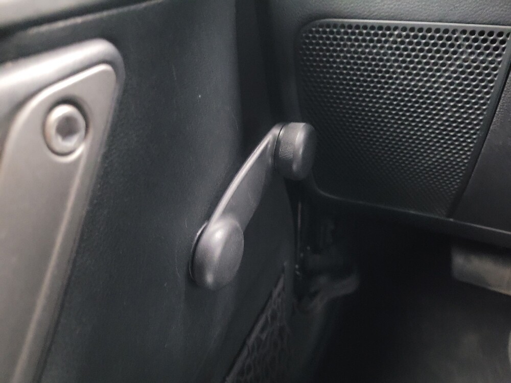 2018 Jeep Wrangler in Indianapolis, IN 46222 - 18113973 27