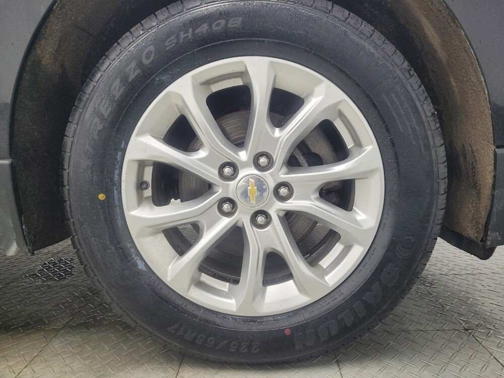 2020 Chevrolet Equinox in Indianapolis, IN 46222 - 18113975 31