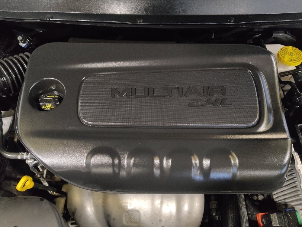 2019 Jeep Cherokee in Orlando, FL 32808 - 18113976 30