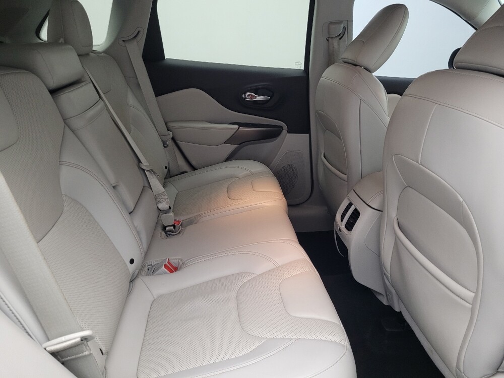 2019 Jeep Cherokee in Orlando, FL 32808 - 18113976 19