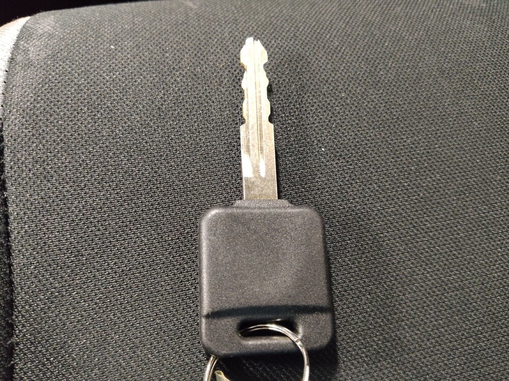 2025 Nissan Versa in Birmingham, AL 35215 - 18113977 32