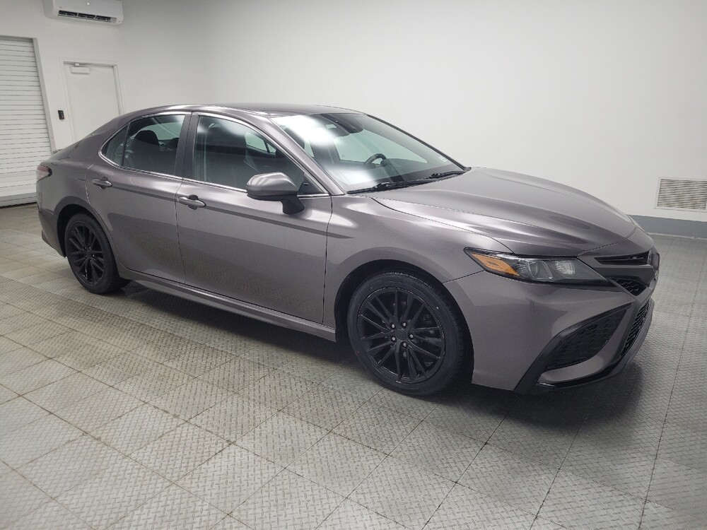 2021 Toyota Camry in Ft Wayne, IN 46805 - 18113983 11
