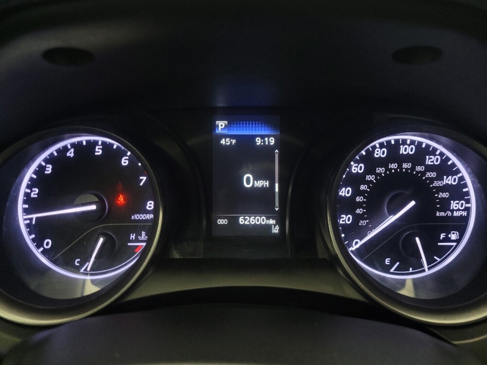 2021 Toyota Camry in Ft Wayne, IN 46805 - 18113983 23