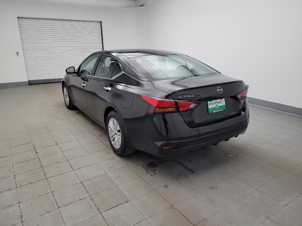 2023 Nissan Altima in Fairfield, OH 45014 - 18113987 5
