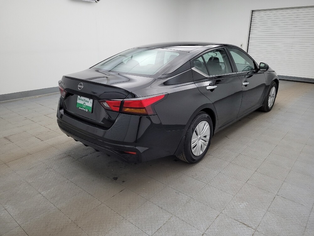 2023 Nissan Altima in Fairfield, OH 45014 - 18113987 9