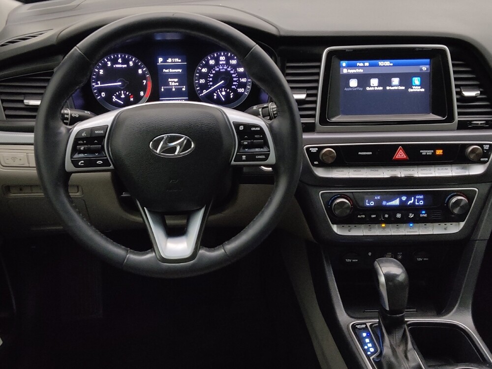 2019 Hyundai Sonata in Fort Myers, FL 33907 - 18113989 22