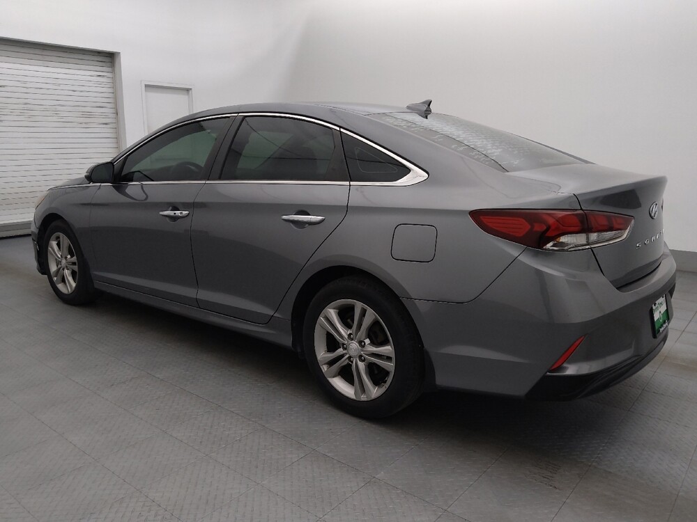 2019 Hyundai Sonata in Fort Myers, FL 33907 - 18113989 3