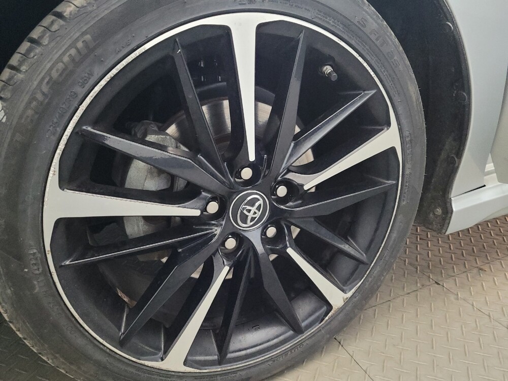 2018 Toyota Camry in Pittsburgh, PA 15237 - 18113990 31