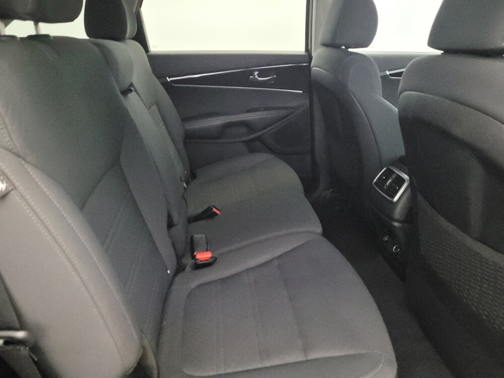 2019 Kia Sorento in Williamstown, NJ 8094 - 18113991 19