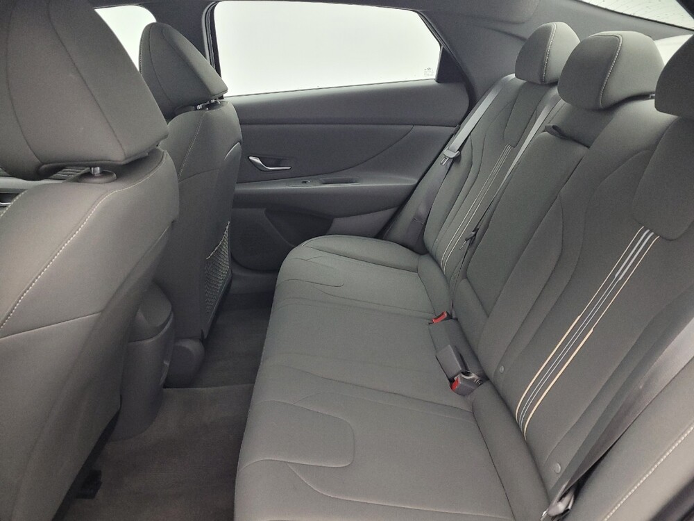 2025 Hyundai Elantra in Charleston, SC 29414 - 18113996 18