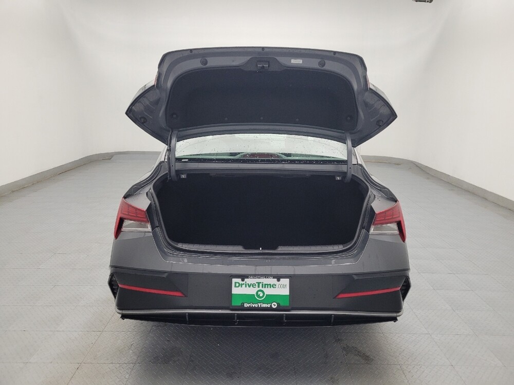 2025 Hyundai Elantra in Charleston, SC 29414 - 18113996 29