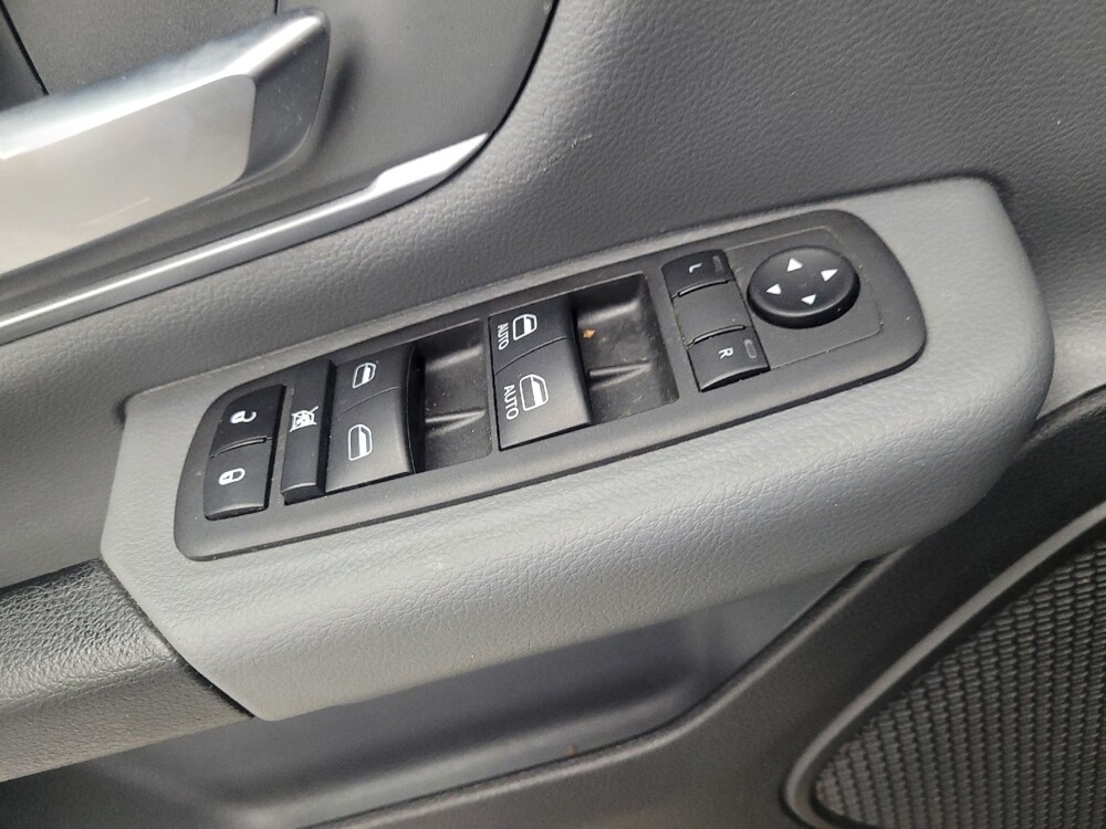 2022 RAM 1500 in Memphis, TN 38128 - 18113997 27