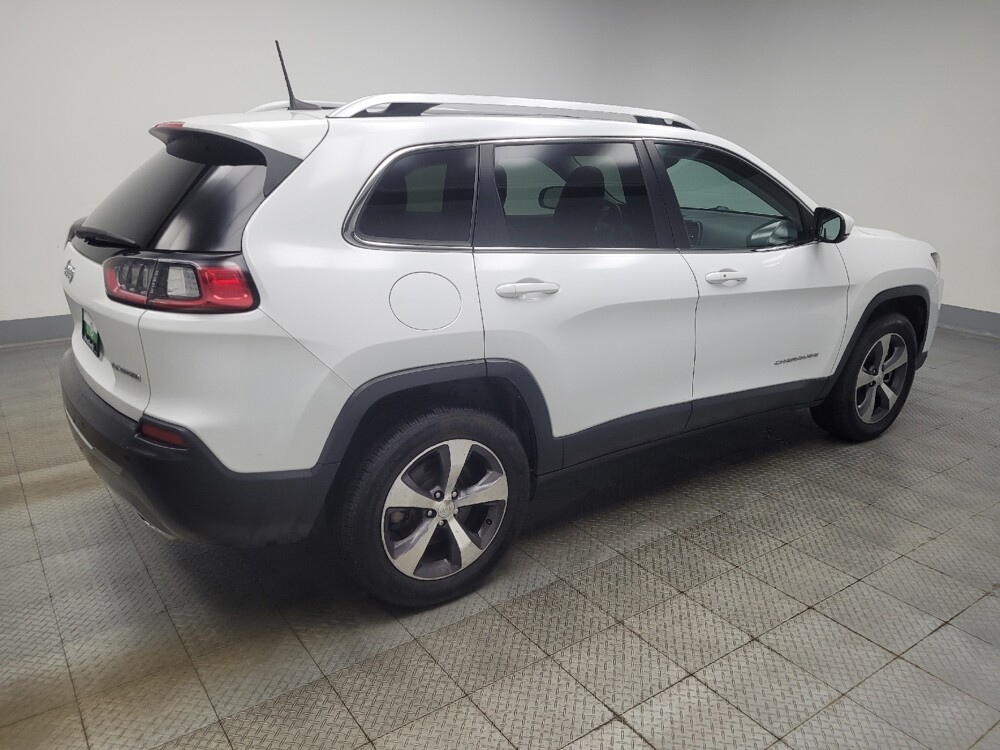 2021 Jeep Cherokee in Indianapolis, IN 46222 - 18114006 10