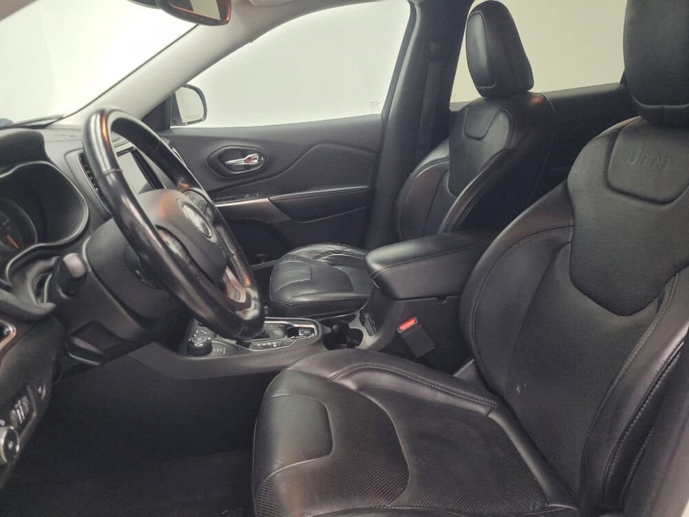 2021 Jeep Cherokee in Indianapolis, IN 46222 - 18114006 17