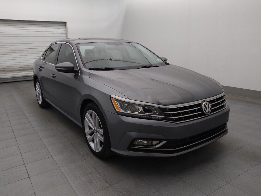 2018 Volkswagen Passat in Fort Myers, FL 33907 - 18114015 13