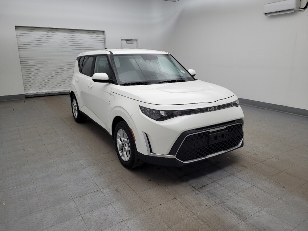 2025 Kia Soul in Columbus, OH 43228 - 18114018 13