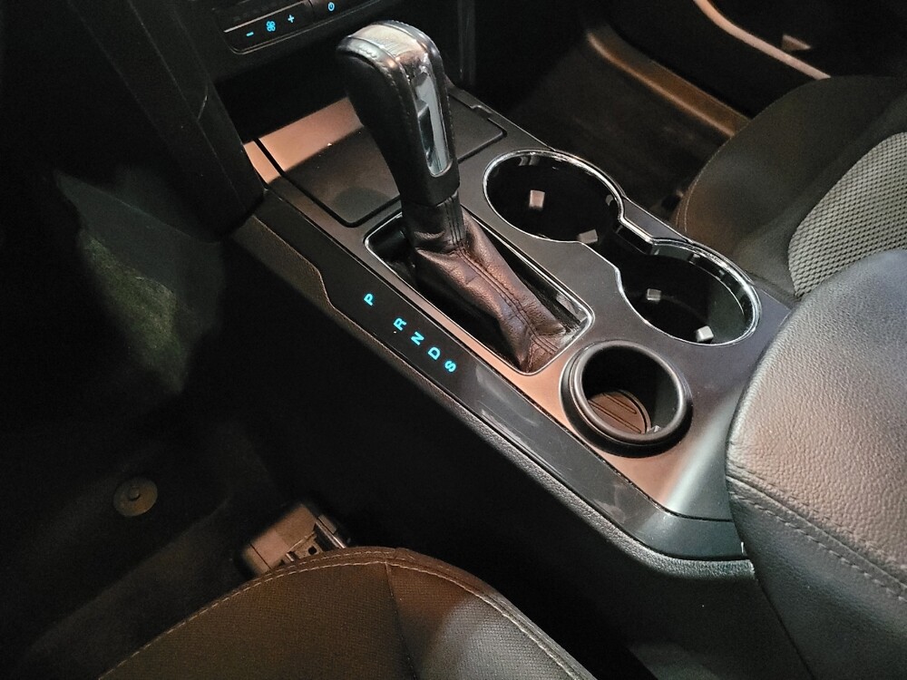 2017 Ford Explorer in Orlando, FL 32808 - 18114026 26