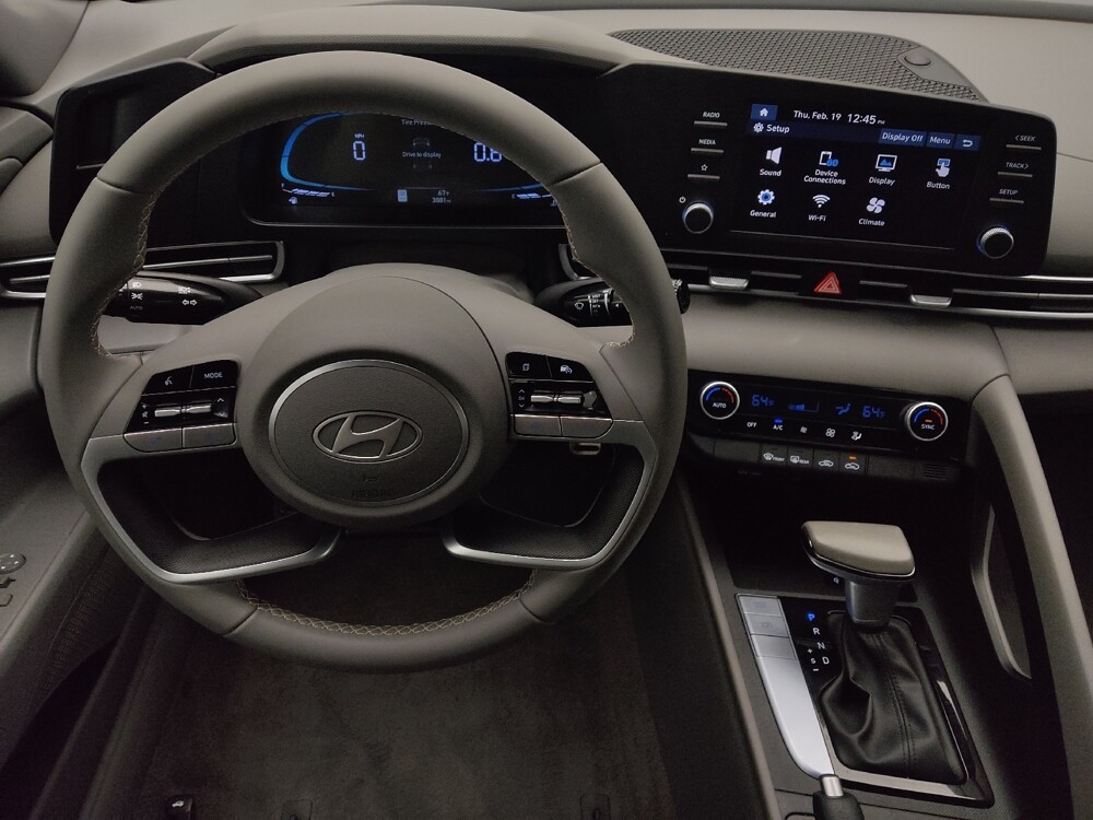 2025 Hyundai Elantra in Kissimmee, FL 34744 - 18114029 22