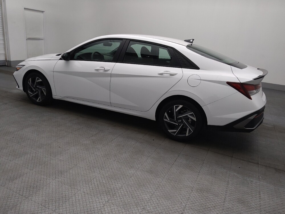 2025 Hyundai Elantra in Kissimmee, FL 34744 - 18114029 3