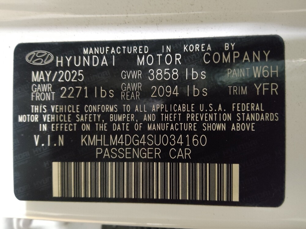 2025 Hyundai Elantra in Kissimmee, FL 34744 - 18114029 33