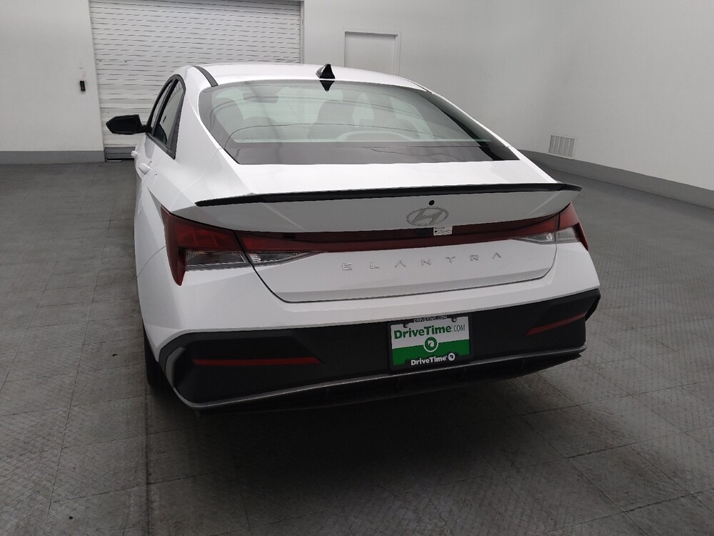 2025 Hyundai Elantra in Kissimmee, FL 34744 - 18114029 6