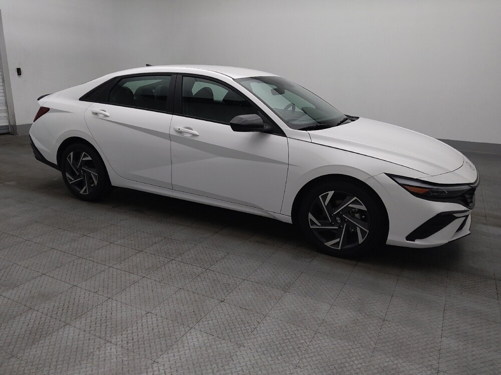 2025 Hyundai Elantra in Kissimmee, FL 34744 - 18114029 11